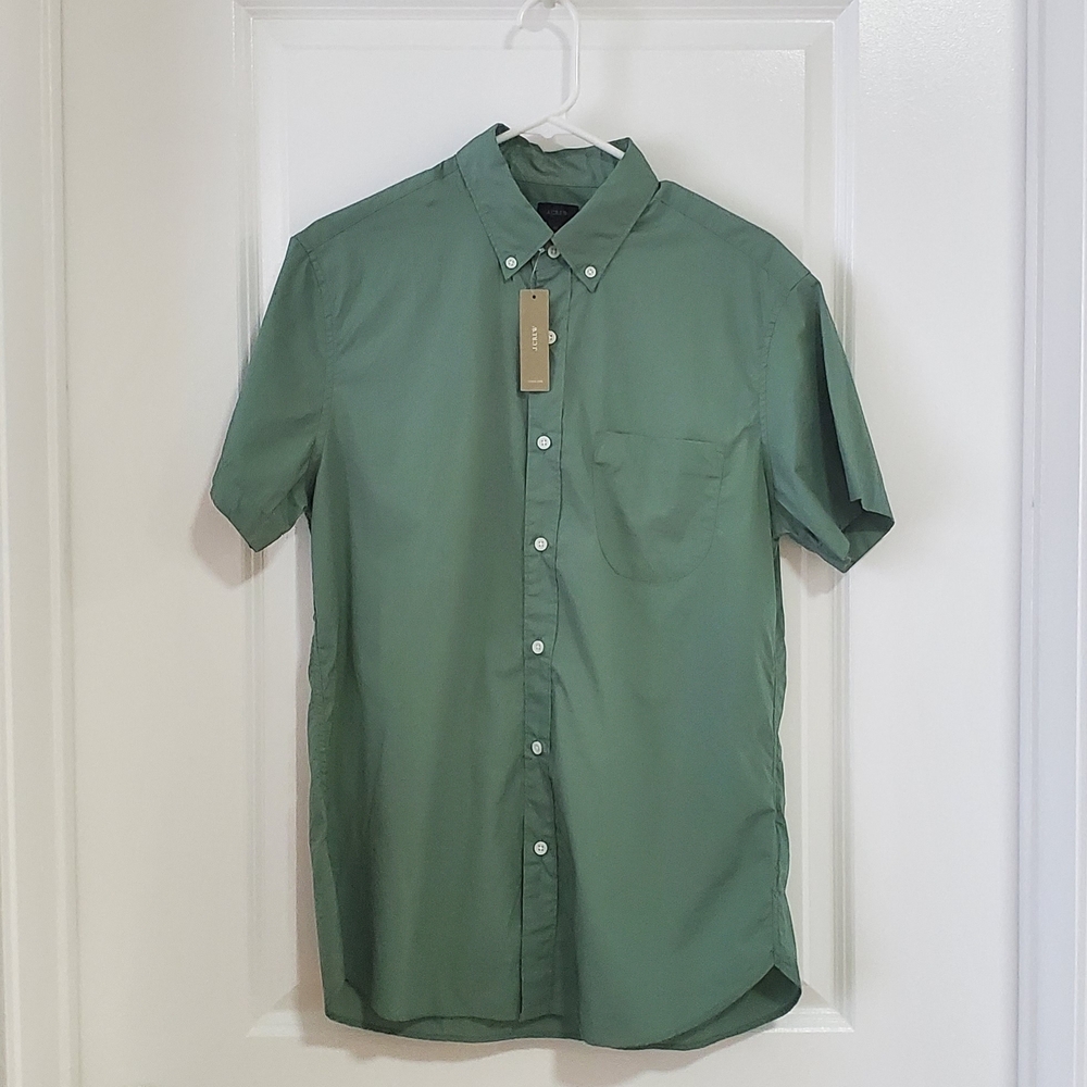 NWT J. Crew Men's Green Button Down Short Sleeve Shirt - Medium